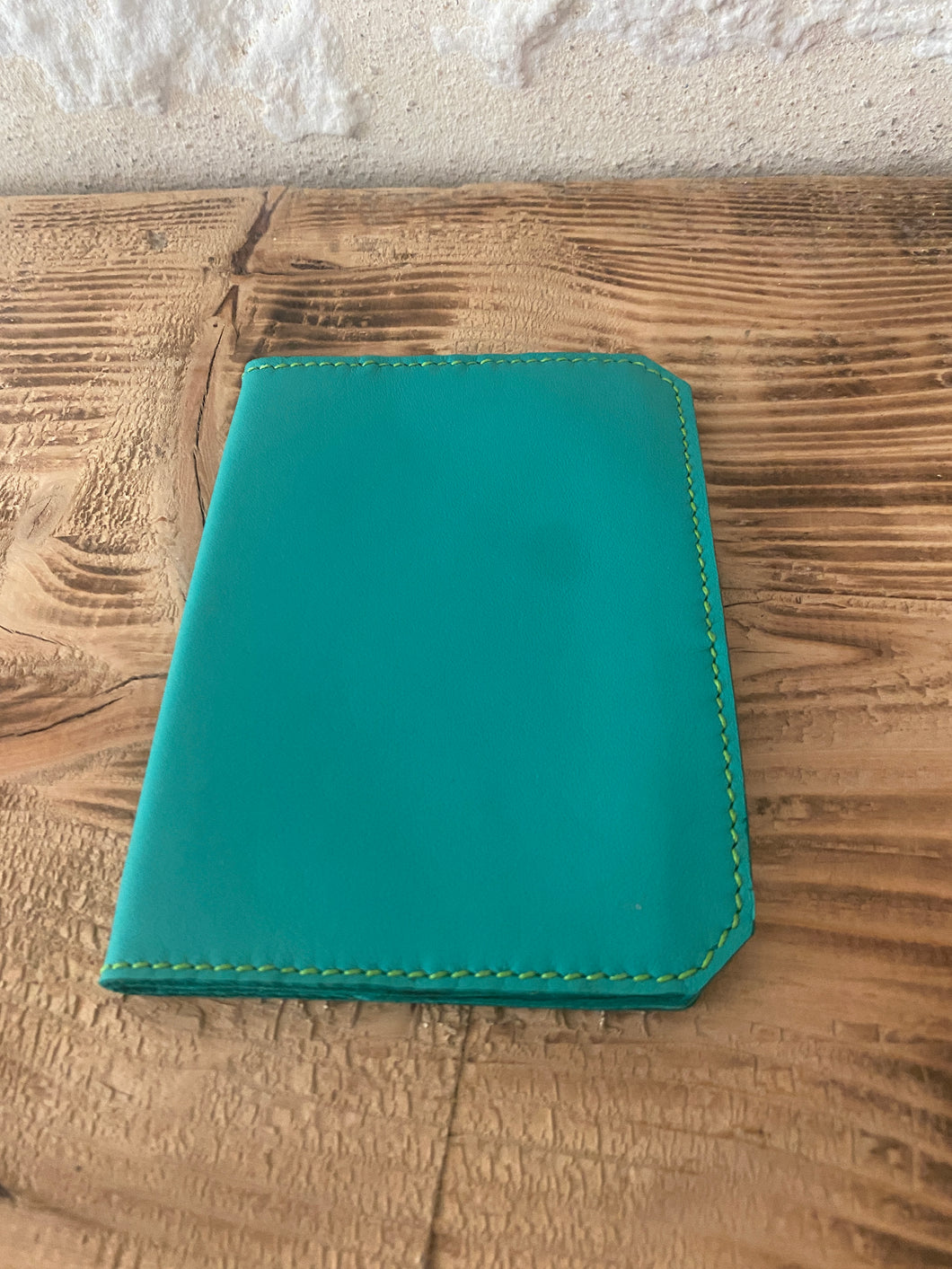 Porte Passeport en cuir vert